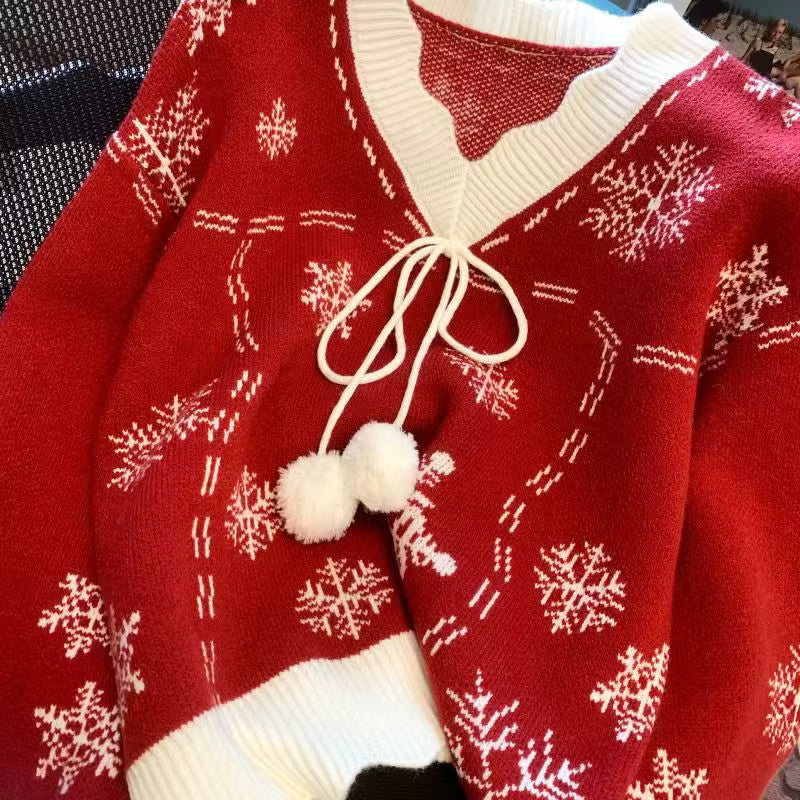 Layla | Womens Knitted V Neck Christmas Sweater