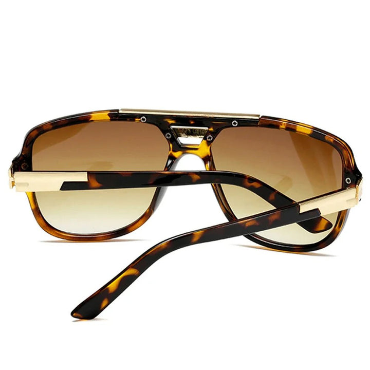 Ellis | Men&