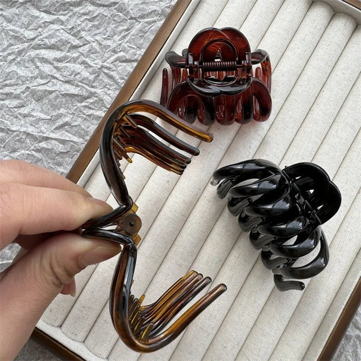 Harley | Tortoiseshell Claw Hair Clip Accessory