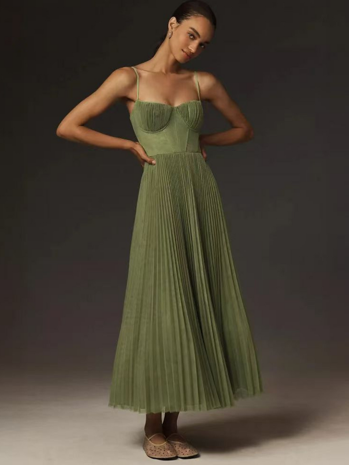 Leah | Women&
