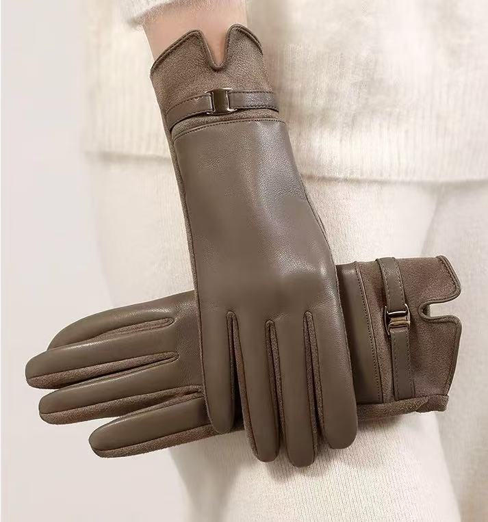 Gemma | Fitted Leather Gloves with Buckle Cuff