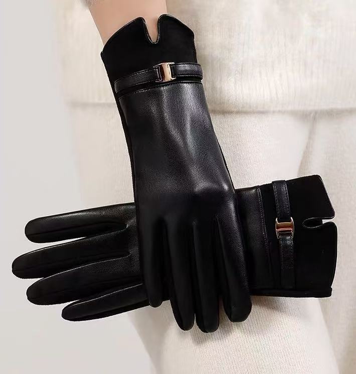 Gemma | Fitted Leather Gloves with Buckle Cuff