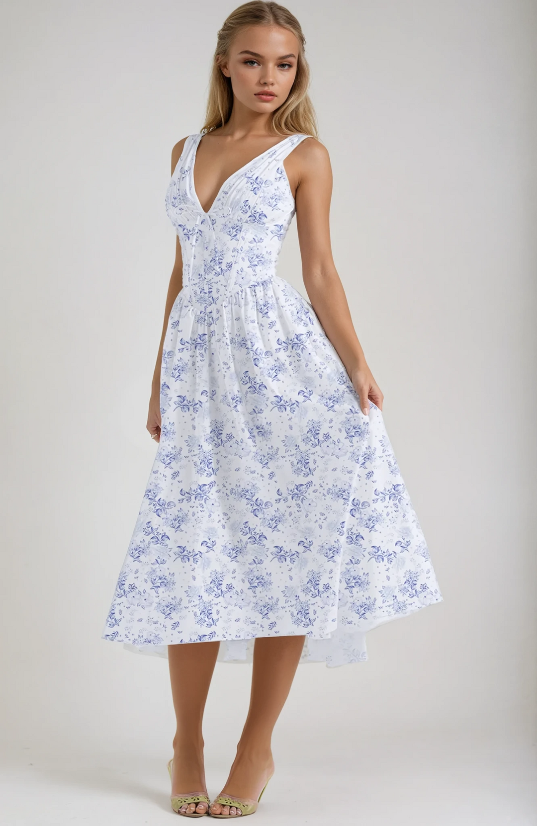 Phoebe | Women&