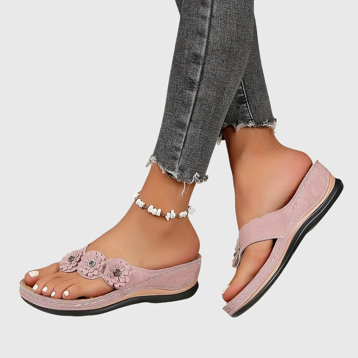 Phoebe | Women&