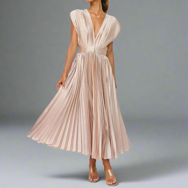 Phoebe | Women&