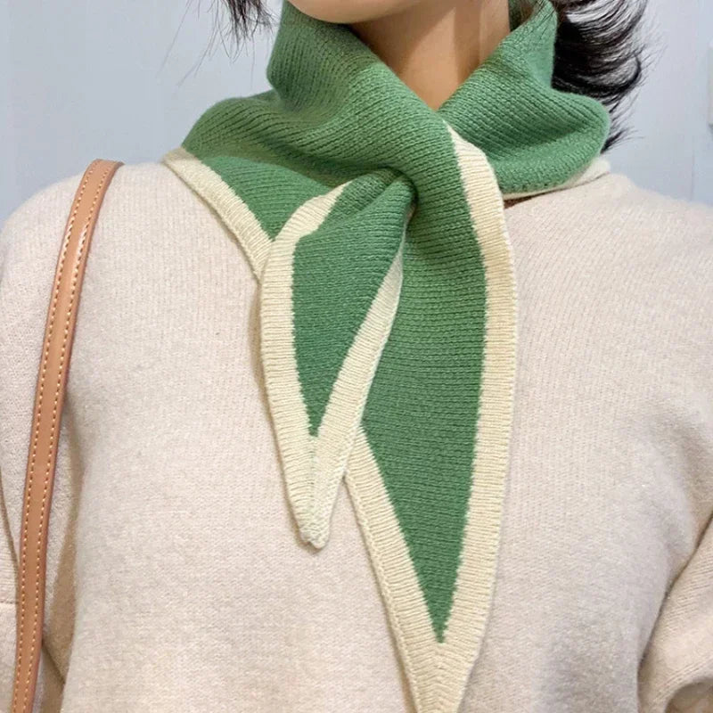 Layla | Knit Triangle Scarf with Contrast Trim