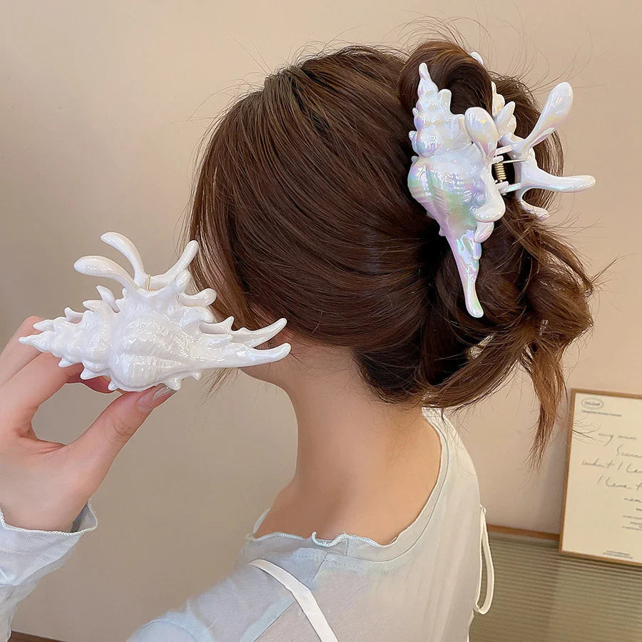 Kendall | Decorative Conch Shell Trinket Dish
