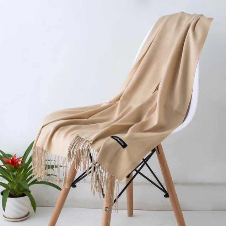 Nova | Cashmere Scarf with Fringed Edges
