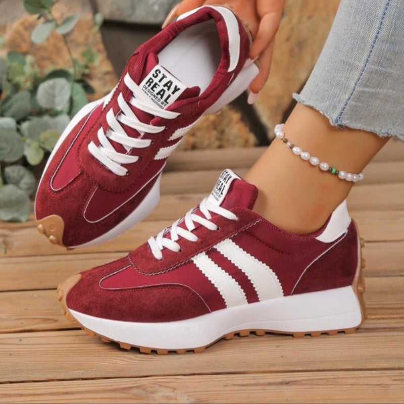 Womens retro platform sneakers lace-up, view 4