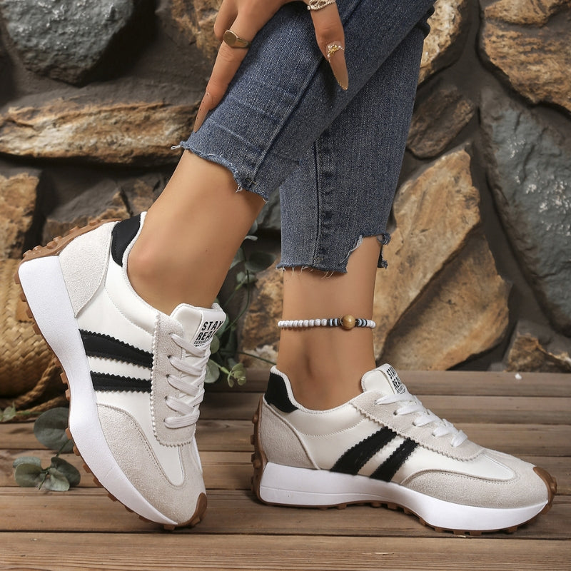 Lark | Womens Retro Platform Sneakers Lace-Up