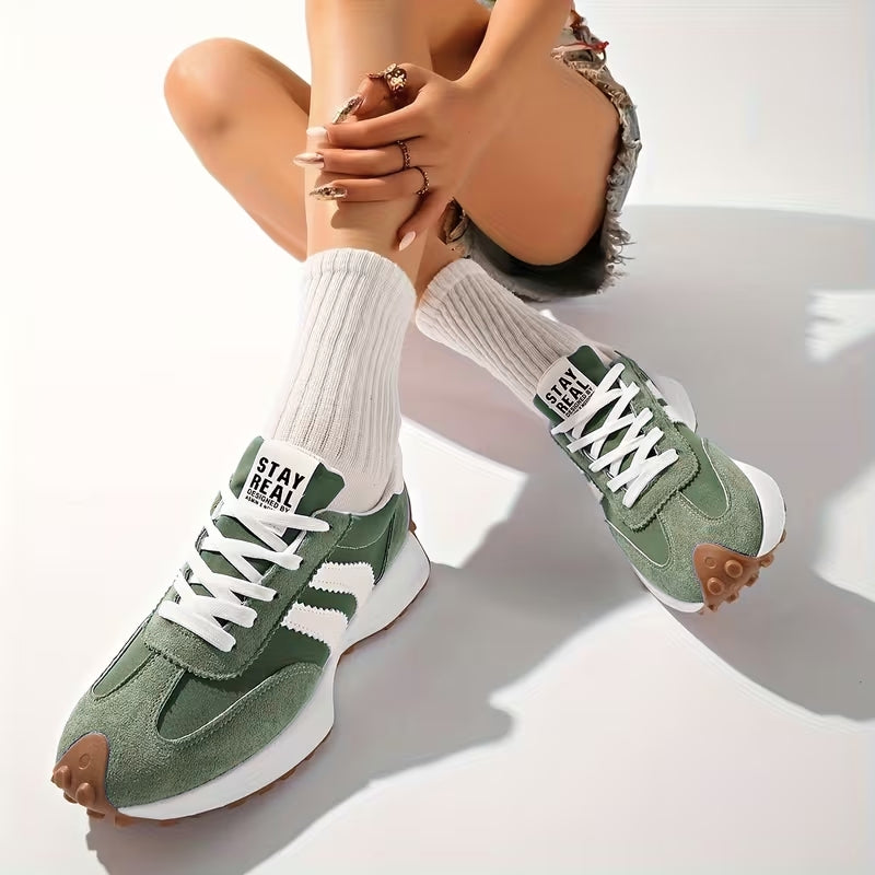 Lark | Womens Retro Platform Sneakers Lace-Up