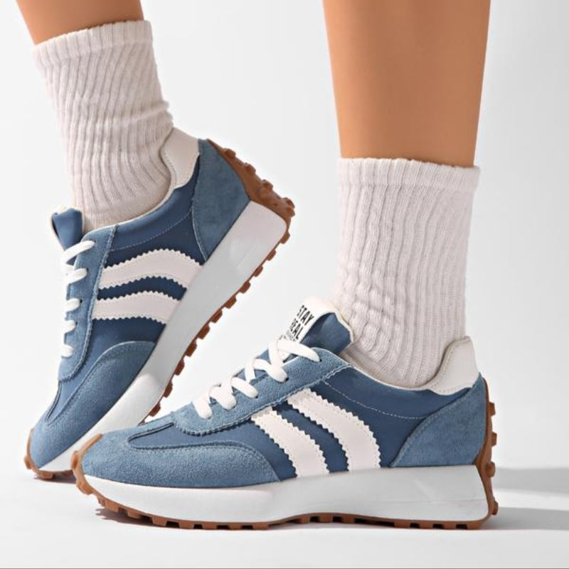 Lark | Womens Retro Platform Sneakers Lace-Up