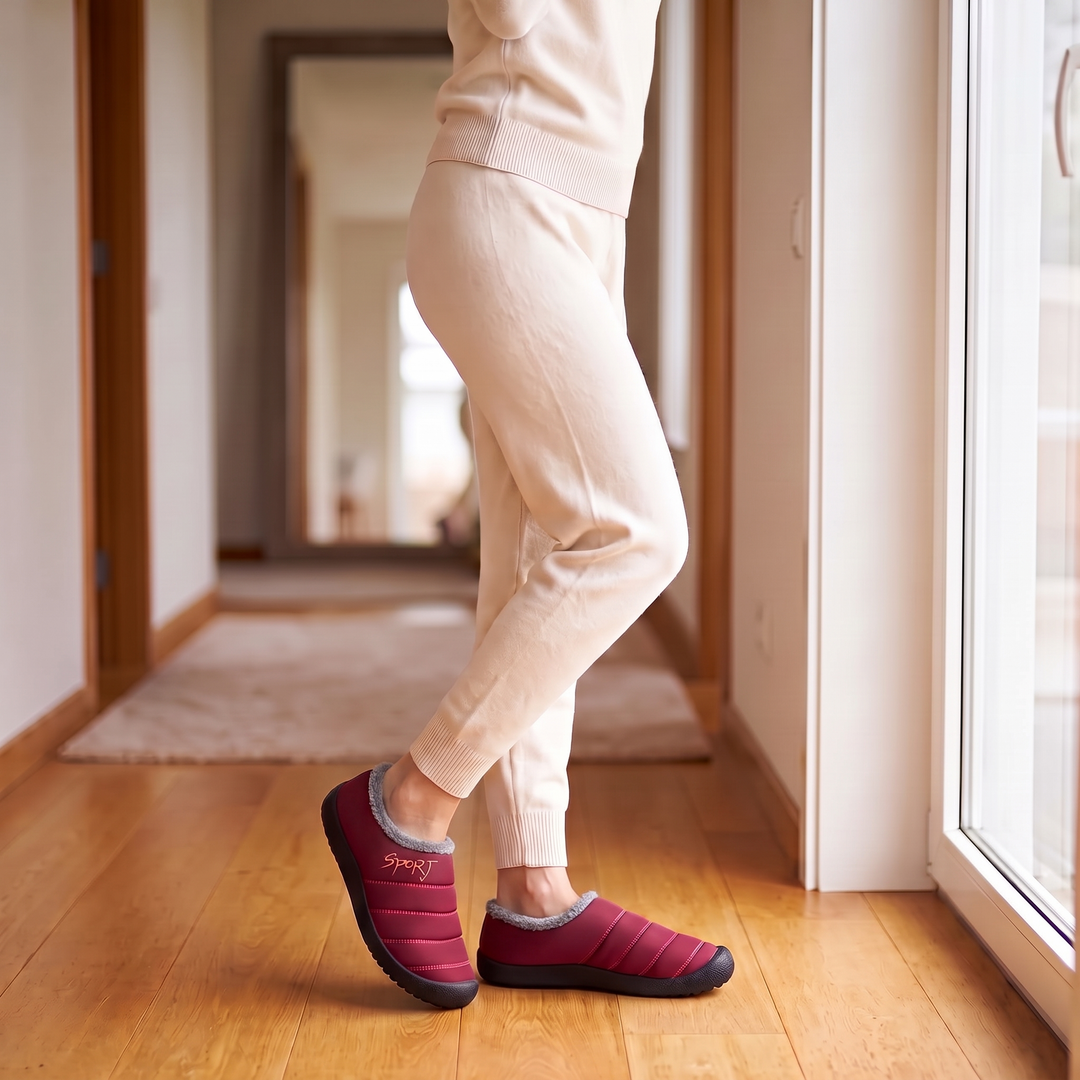 Cameron | Quilted Fur Lined Slippers