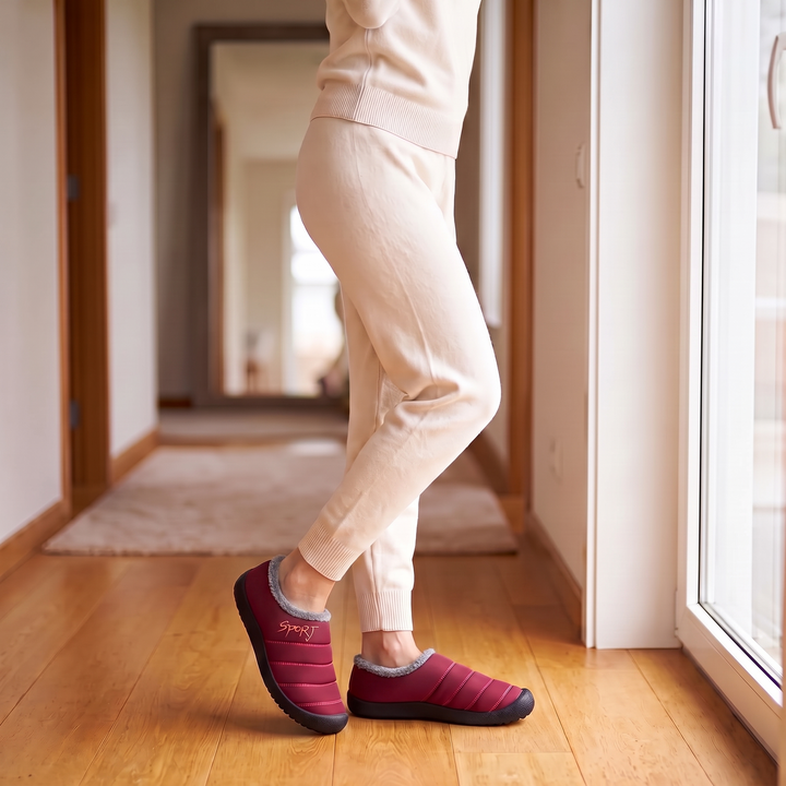 Cameron | Quilted Fur Lined Slippers