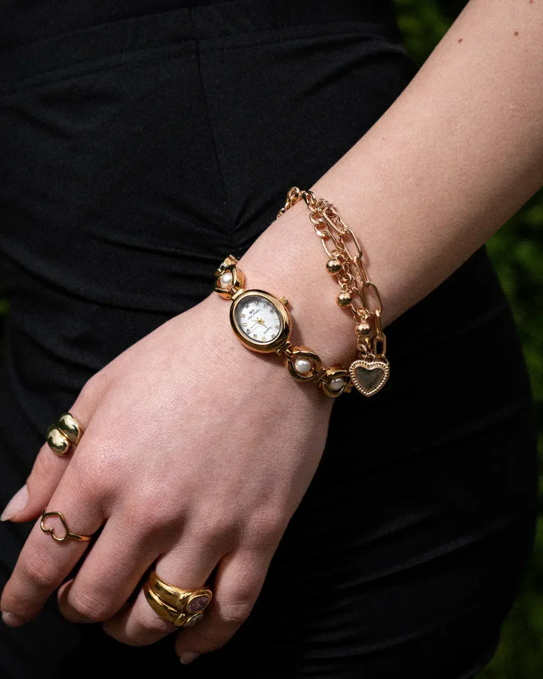 Kara | Oval Face Pearl Accent Analog Watch