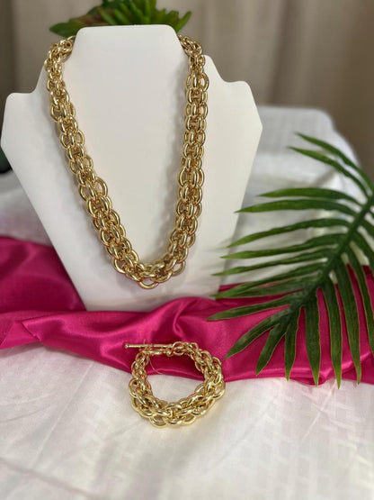 Gold Double Hoop Chain Necklace