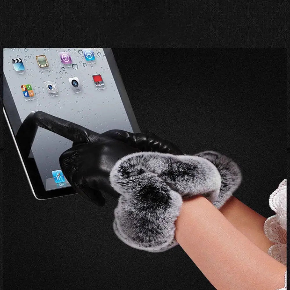 Nora | Womens Fitted Leather Gloves with Faux Fur Trim