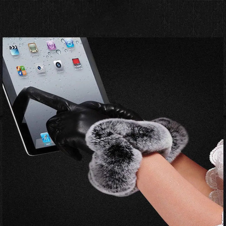 Nora | Womens Fitted Leather Gloves with Faux Fur Trim